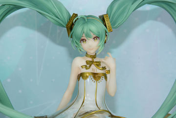 フィギュア「初音ミク Land of the Eternal」がAmazonでセール中