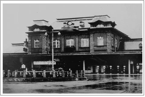 大正時代の姿に蘇る門司港駅。JR九州が記念SUGOCA - Impress Watch