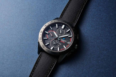 カシオ、「BRIEFING」コラボのOCEANUS。ブランドイメージのバンド