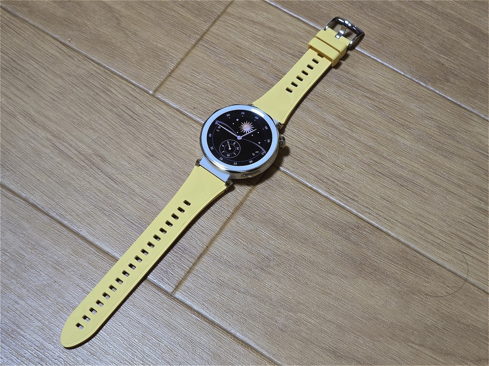 HUAWEI WATCH GT 5 Pro 42mm セラミック」はとても素敵な腕時計だけど
