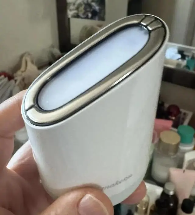 Skin Light Therapy 3 | makeON