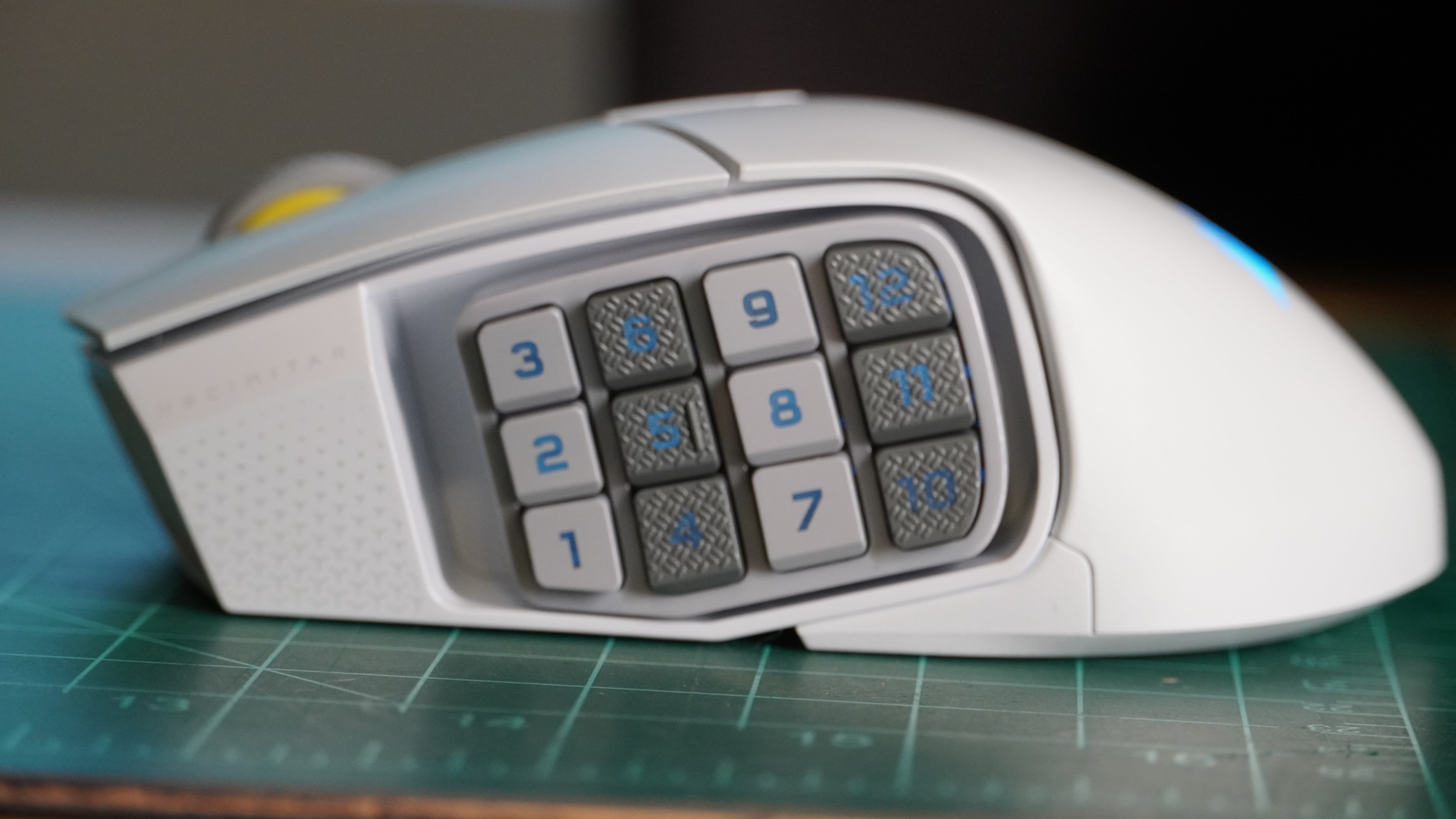 Corsair Scimitar Elite SE Gaming Mouse Review – A Simple Revision