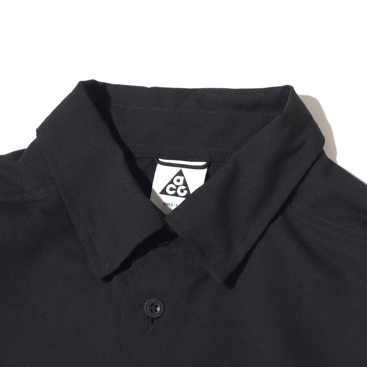 NIKE AS M ACG DF UV DEV TRAIL TOP BLACK/SUMMIT WHITE（ナイキ ACG