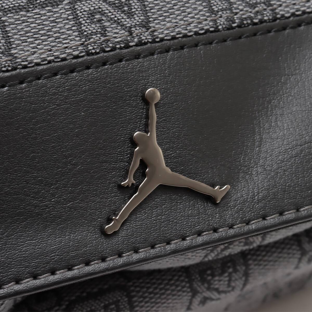 JORDAN BRAND MONOGRAM MINI MESSENGER BAG DK SMOKE GREY 24SP-S