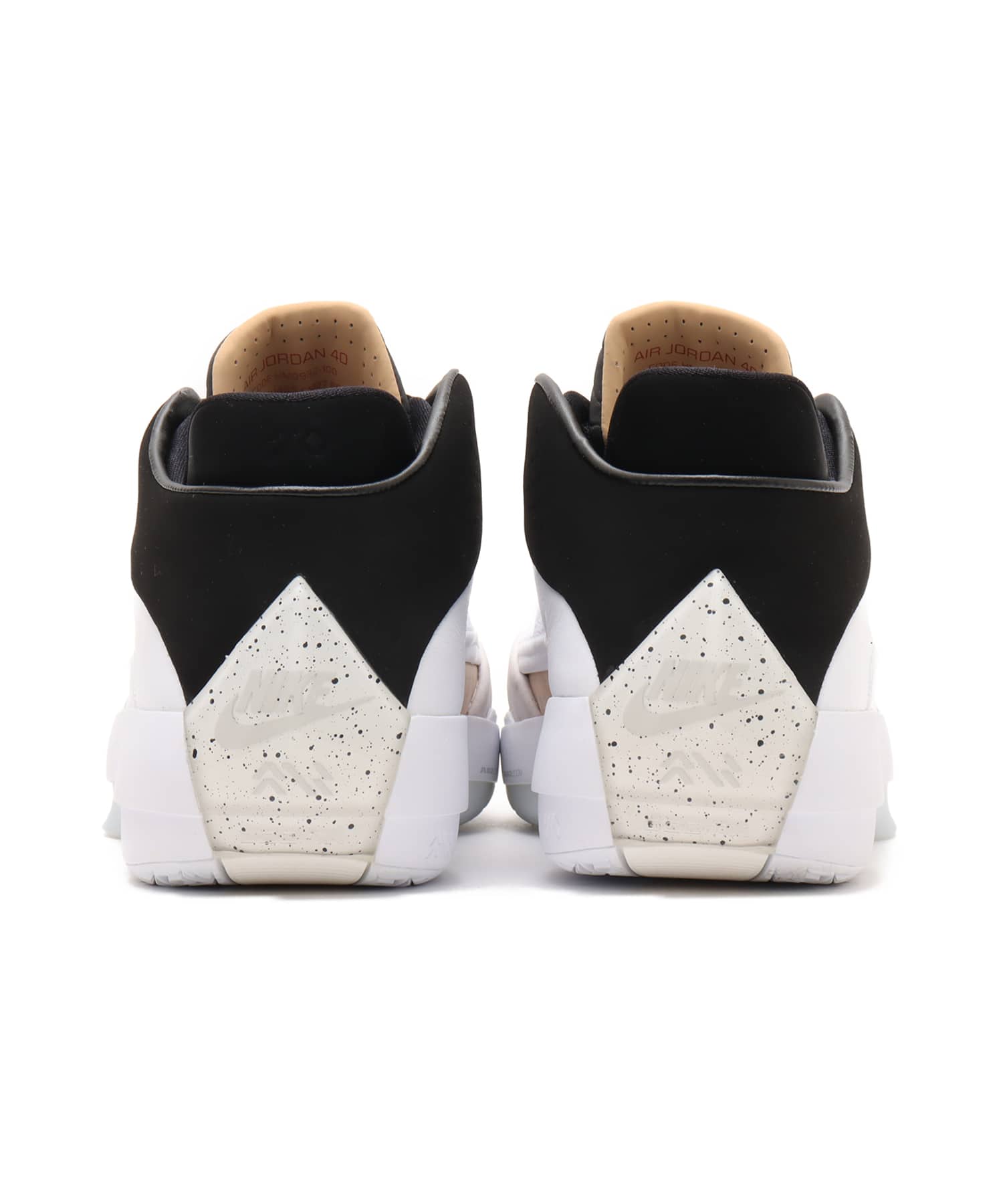 JORDAN BRAND AIR JORDAN 40 PF WHITE/VAST GREY-BLACK（ジョーダン