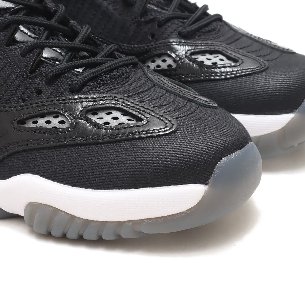 JORDAN BRAND AIR JORDAN 11 RETRO LOW IE BLACK/BLACK-WHITE