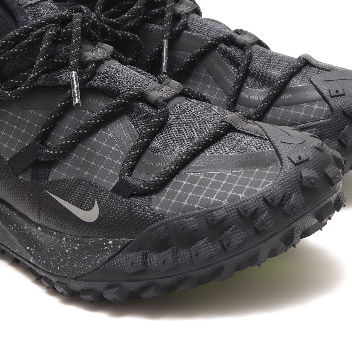 NIKE ACG MOUNTAIN FLY LOW GTX SE DK SMOKE GREY/IRON GREY-DK SMOKE