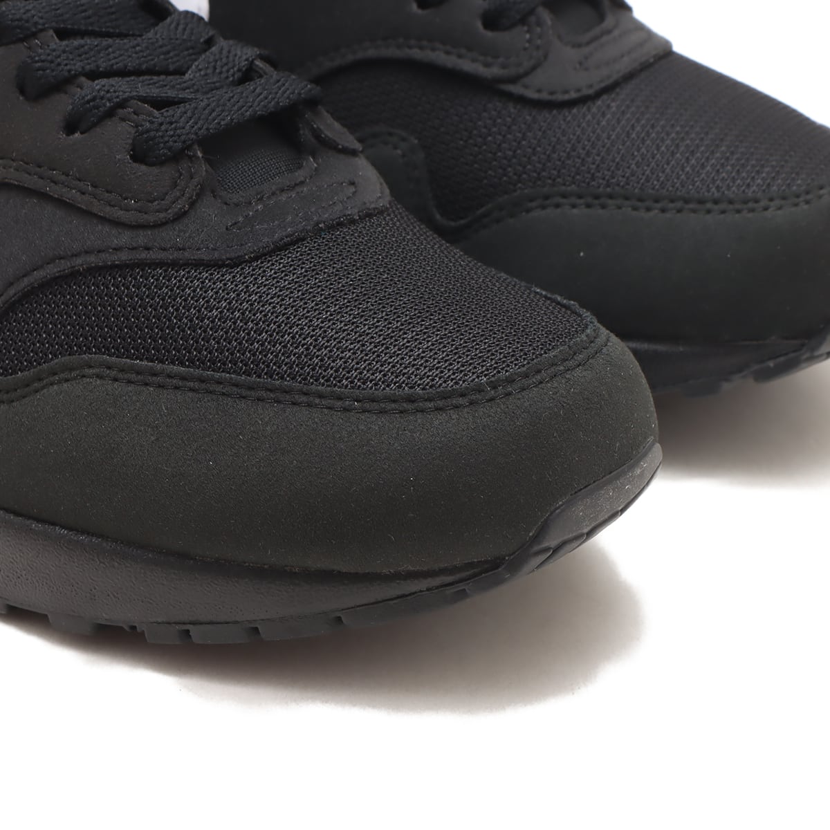 NIKE AIR MAX 1 BLACK/WHITE-BLACK（ナイキ エア マックス 1-ブラック