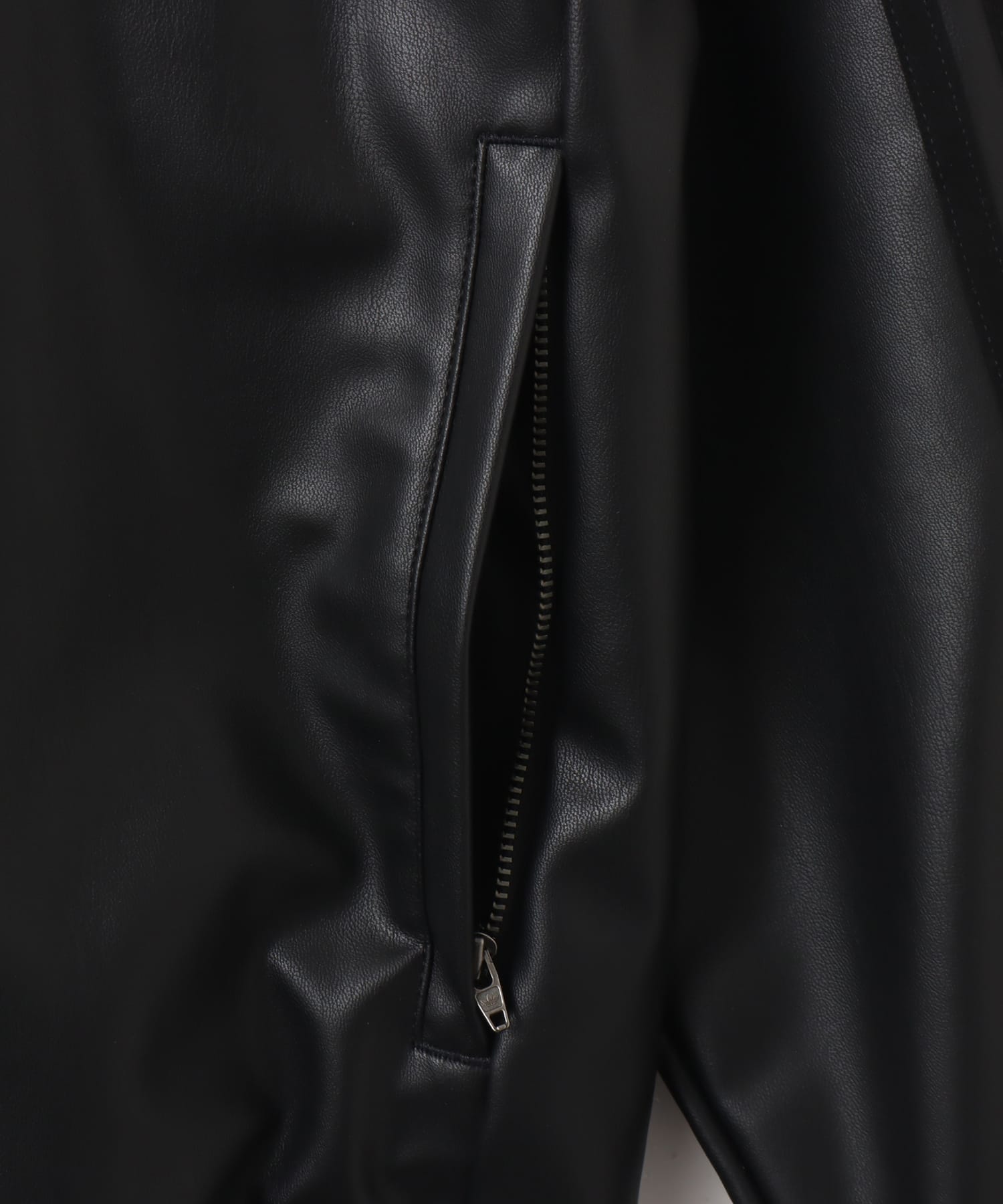 adidas SST PLEATHER JK ブラック（アディダス スーパースター