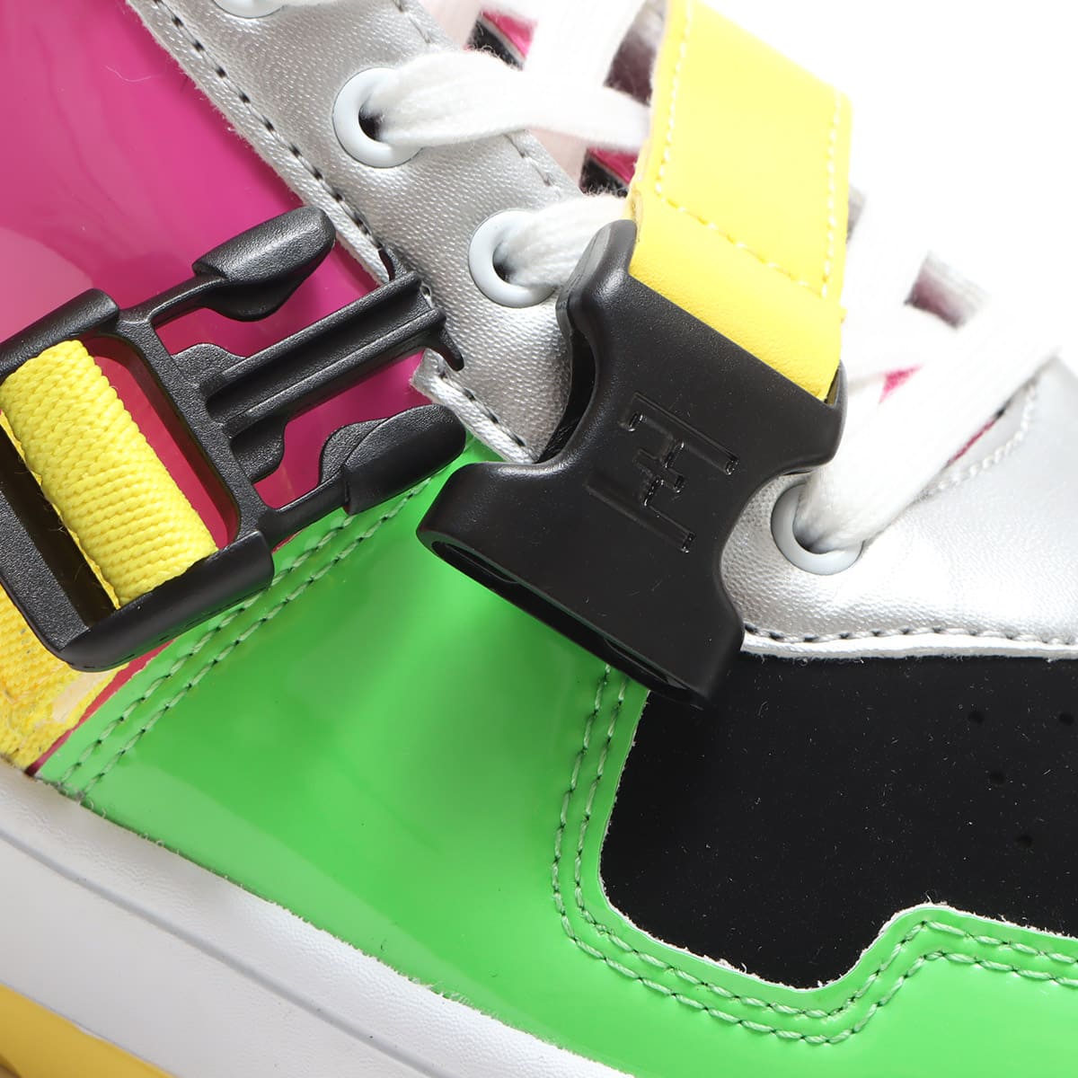 BANDAI HENSHIN by KAMEN RIDER 仮面ライダーエグゼイド スニーカー