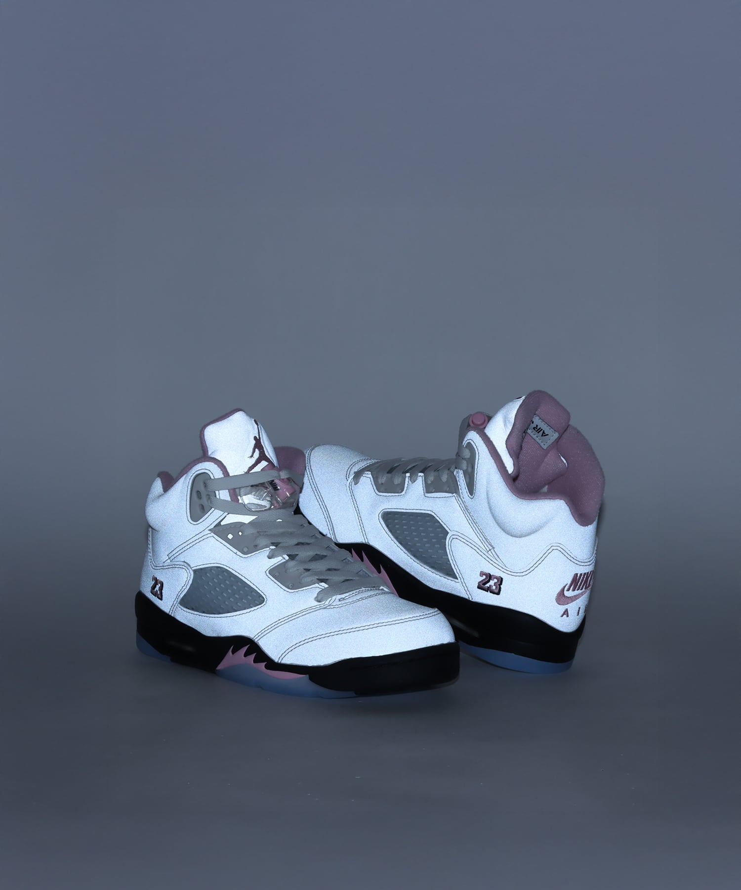 JORDAN BRAND AIR JORDAN 5 RETRO OG (GS) WHITE/MED SOFT PINK-BLACK