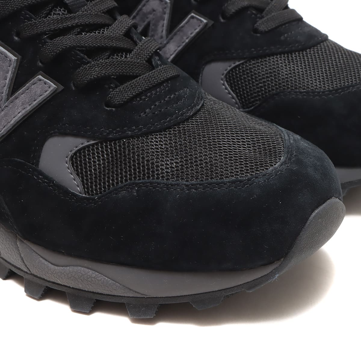 New Balance MT580RGR BLACK（ニューバランス MT580RGR-ブラック