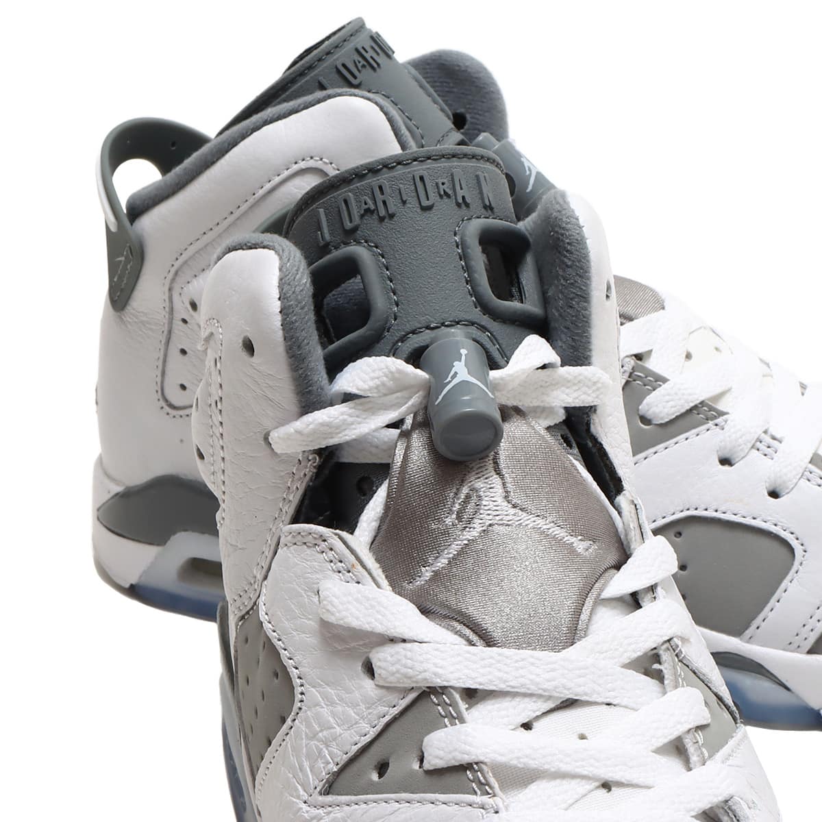 JORDAN BRAND AIR JORDAN 6 RETRO GS WHITE/MEDIUM GREY-COOL GREY