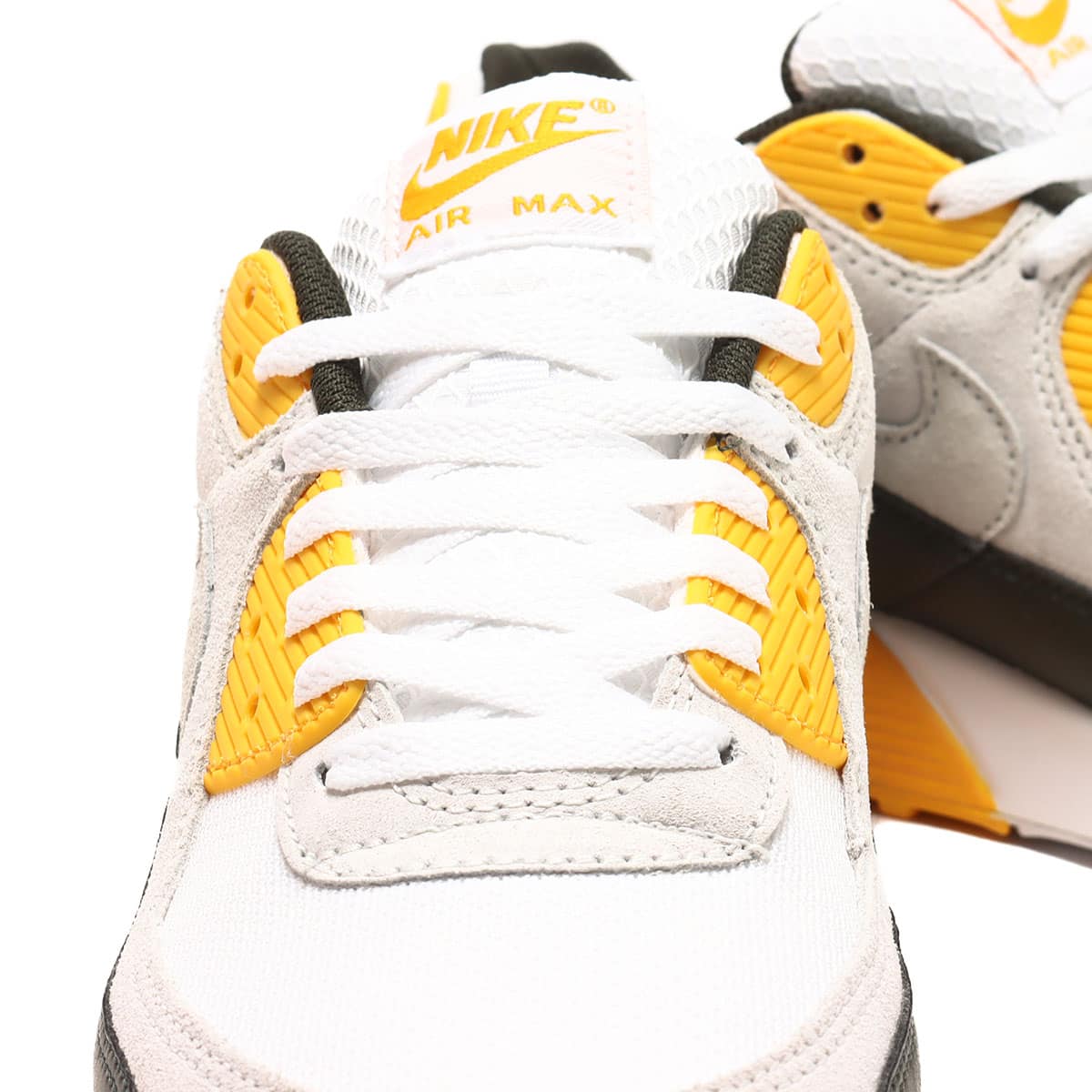 NIKE AIR MAX 90 WHITE/WHITE-PHOTON DUST-UNIVERSITY GOLD 23SU-I