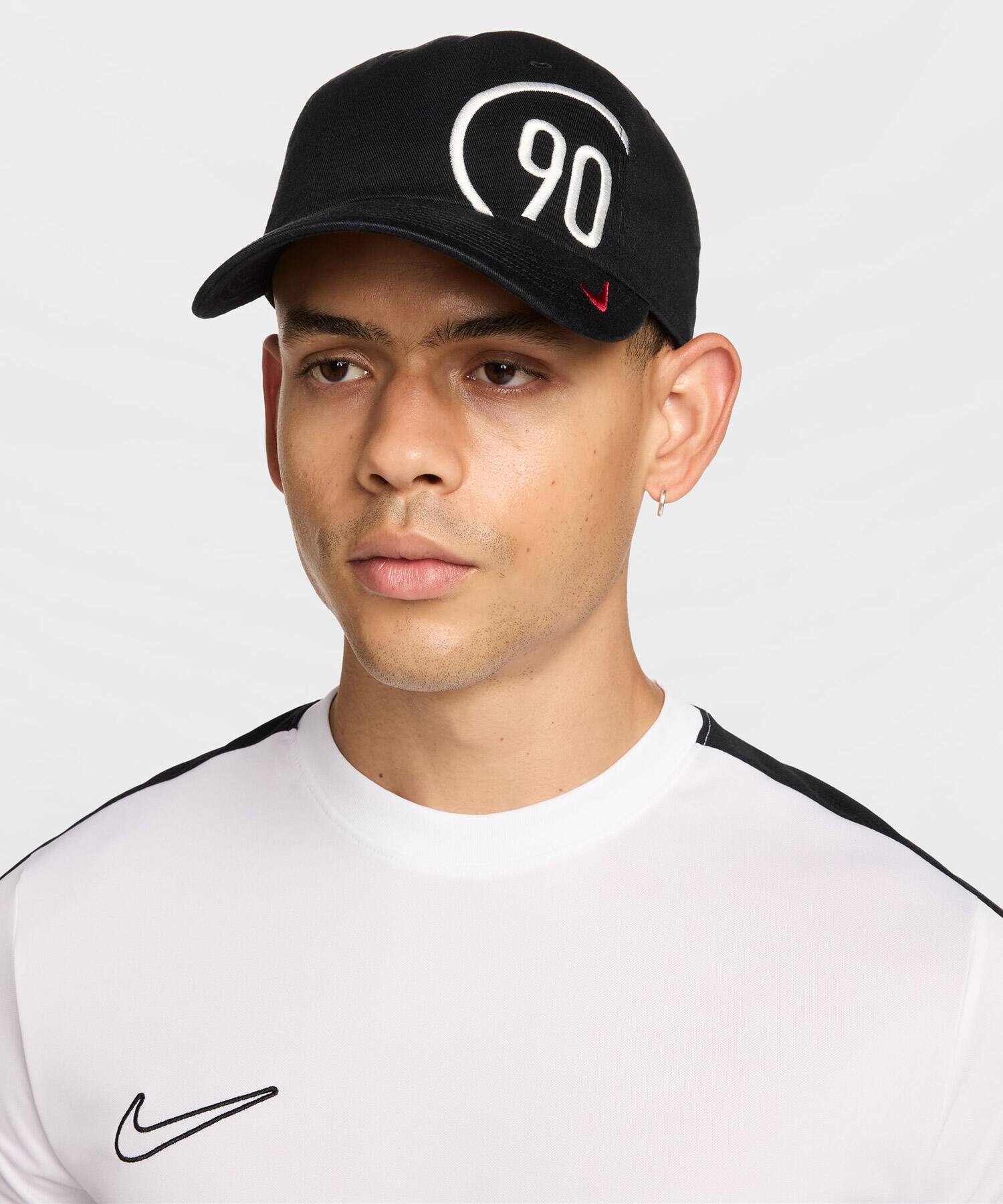 NIKE NK CLUB CAP US CB T90 FA25 BLACK/SAIL（ナイキ クラブ US CB