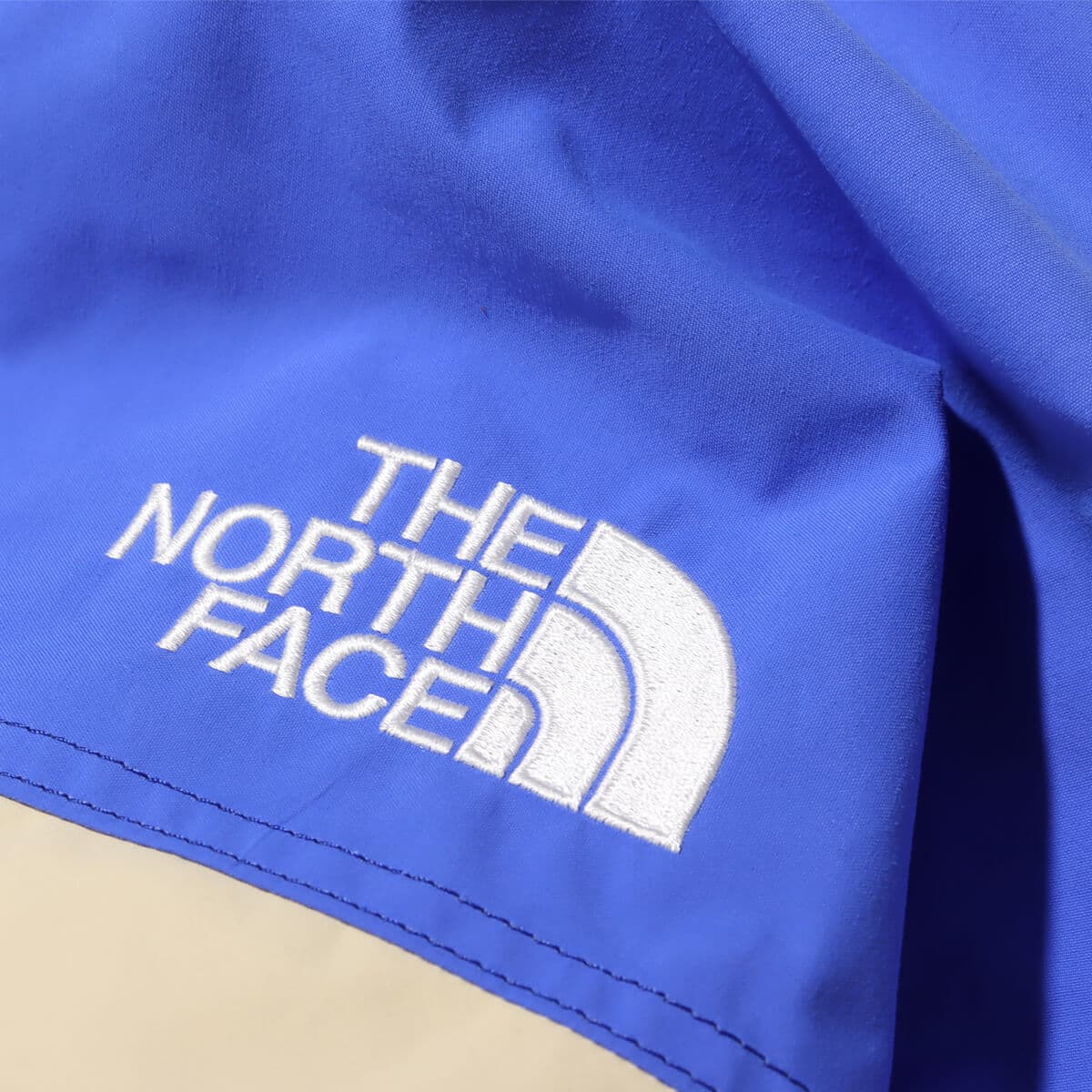 THE NORTH FACE Mountain Light Jacket グラベル×ソーラーブルー（ザ