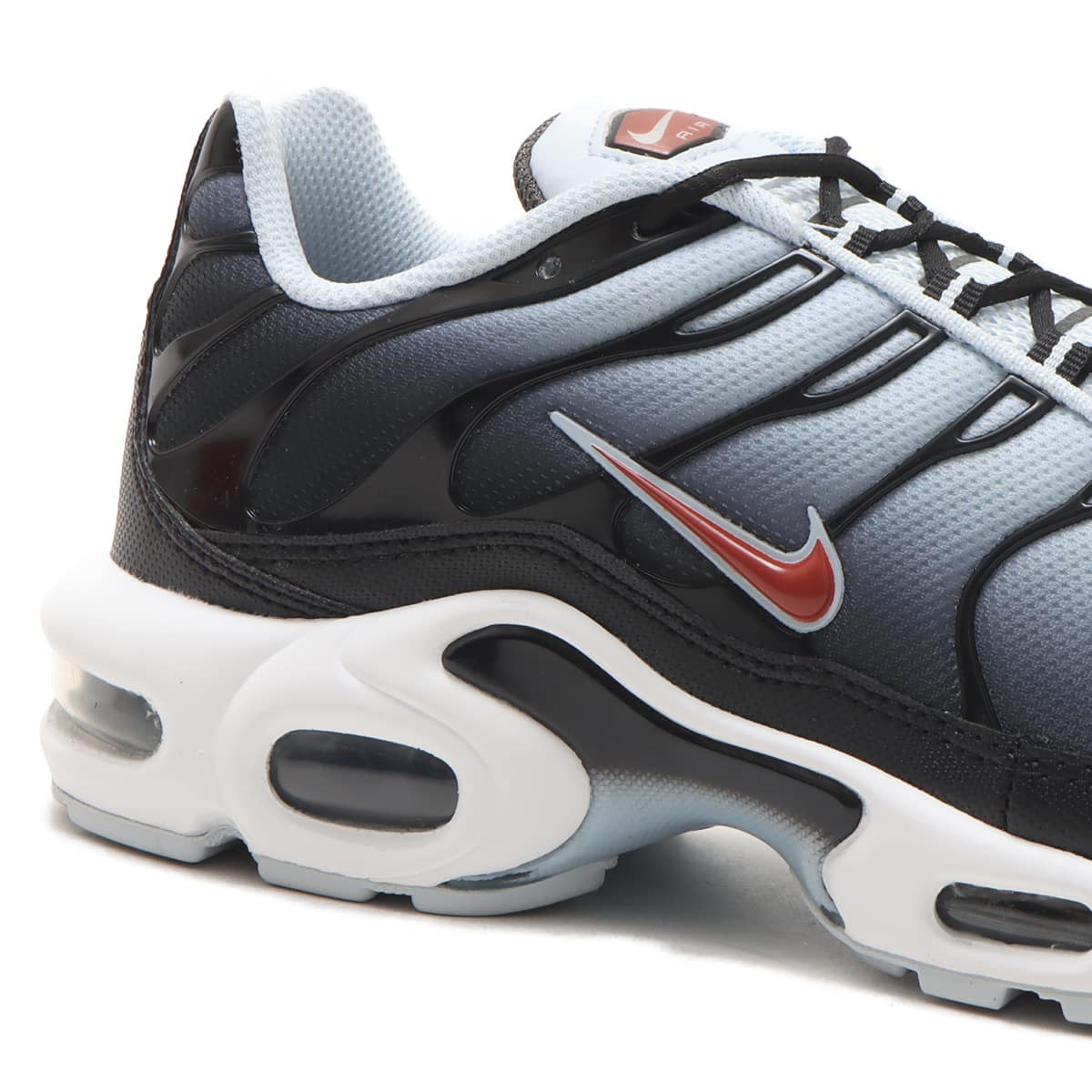 NIKE AIR MAX PLUS BLACK/RUGGED ORANGE-BLUE TINT-IRON GREY（ナイキ