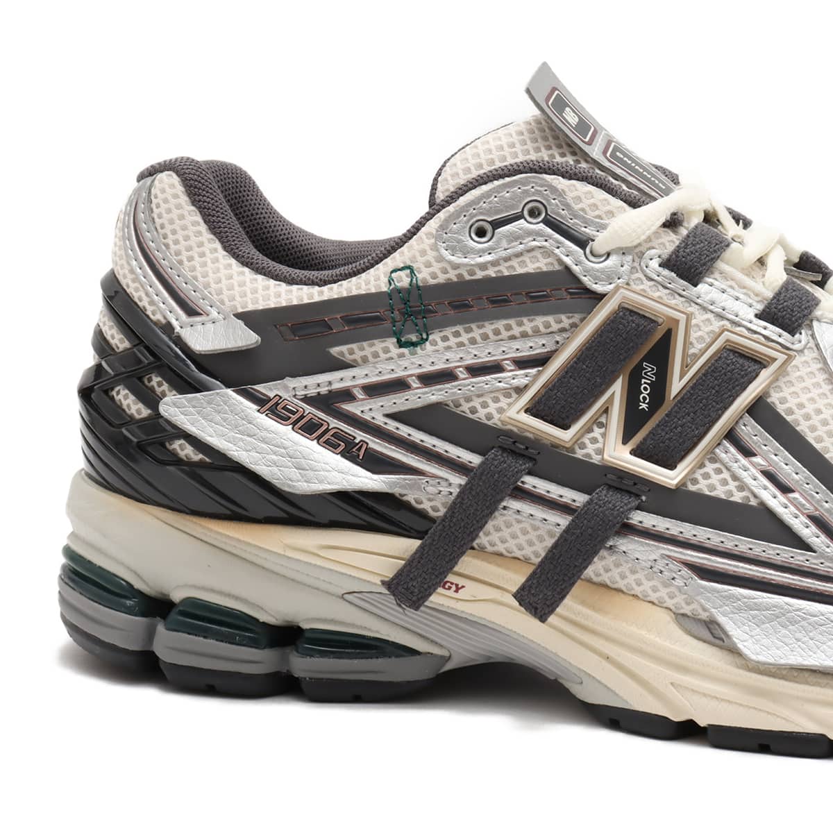 New Balance M1906AD SILVER （ニューバランス M1906AD-シルバー