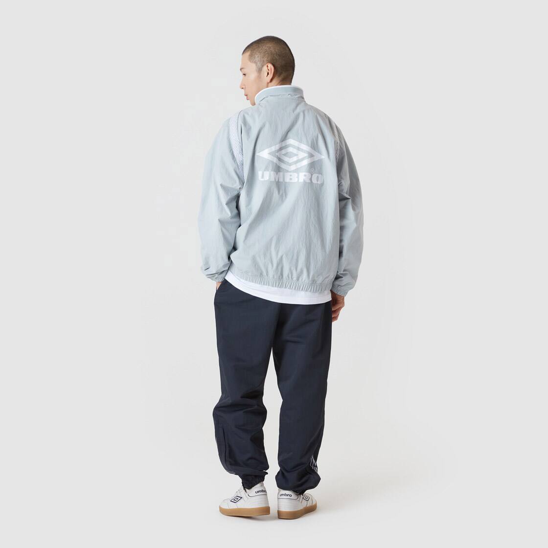 UMBRO HBL OG Woven Standneck Anorak ライトグレー（アンブロ