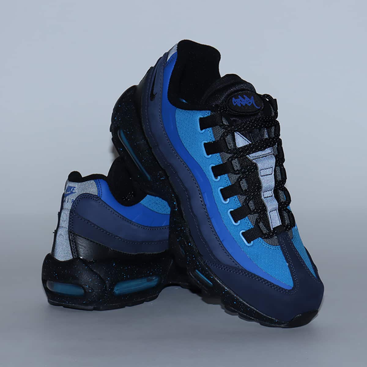NIKE AIR MAX 95 SP x STASH OBSIDIAN/BLACK-HARBOR BLUE（ナイキ エア