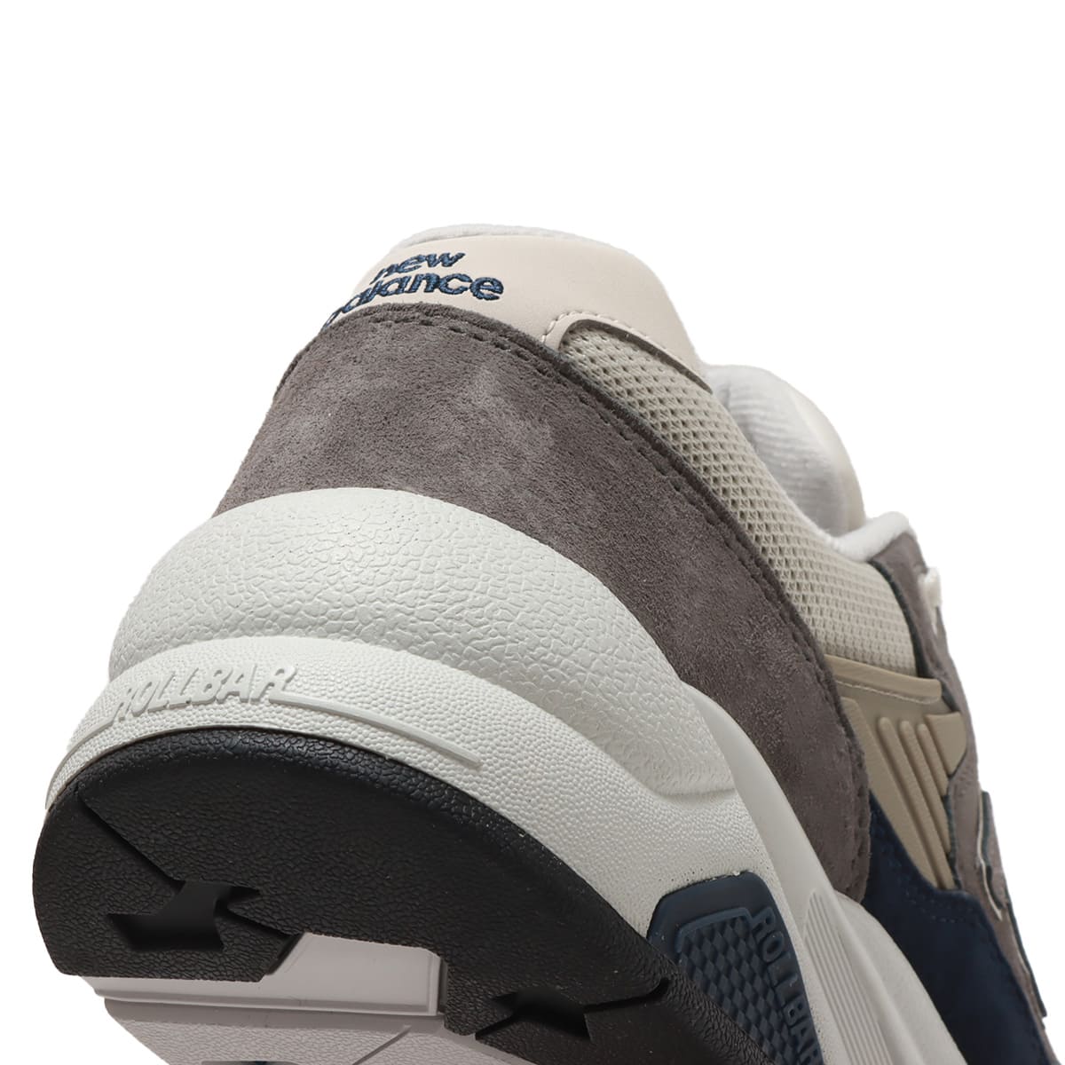 New Balance MT580RCB BEIGE（ニューバランス MT580RCB-ベージュ