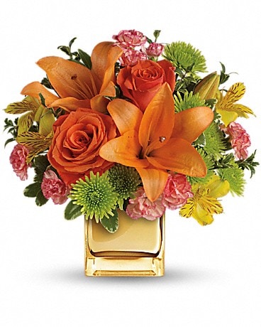 Teleflora's Tropical Punch Bouquet TEV31-8 in Chicago IL - Soukal