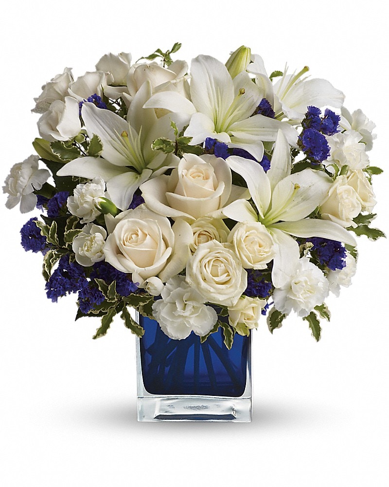 Teleflora's Sapphire Skies Bouquet in Palos Heights IL - Chalet