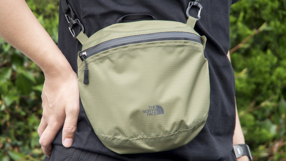 7月、買ってよかった「高機能なショルダーバッグ」3選 | ROOMIE