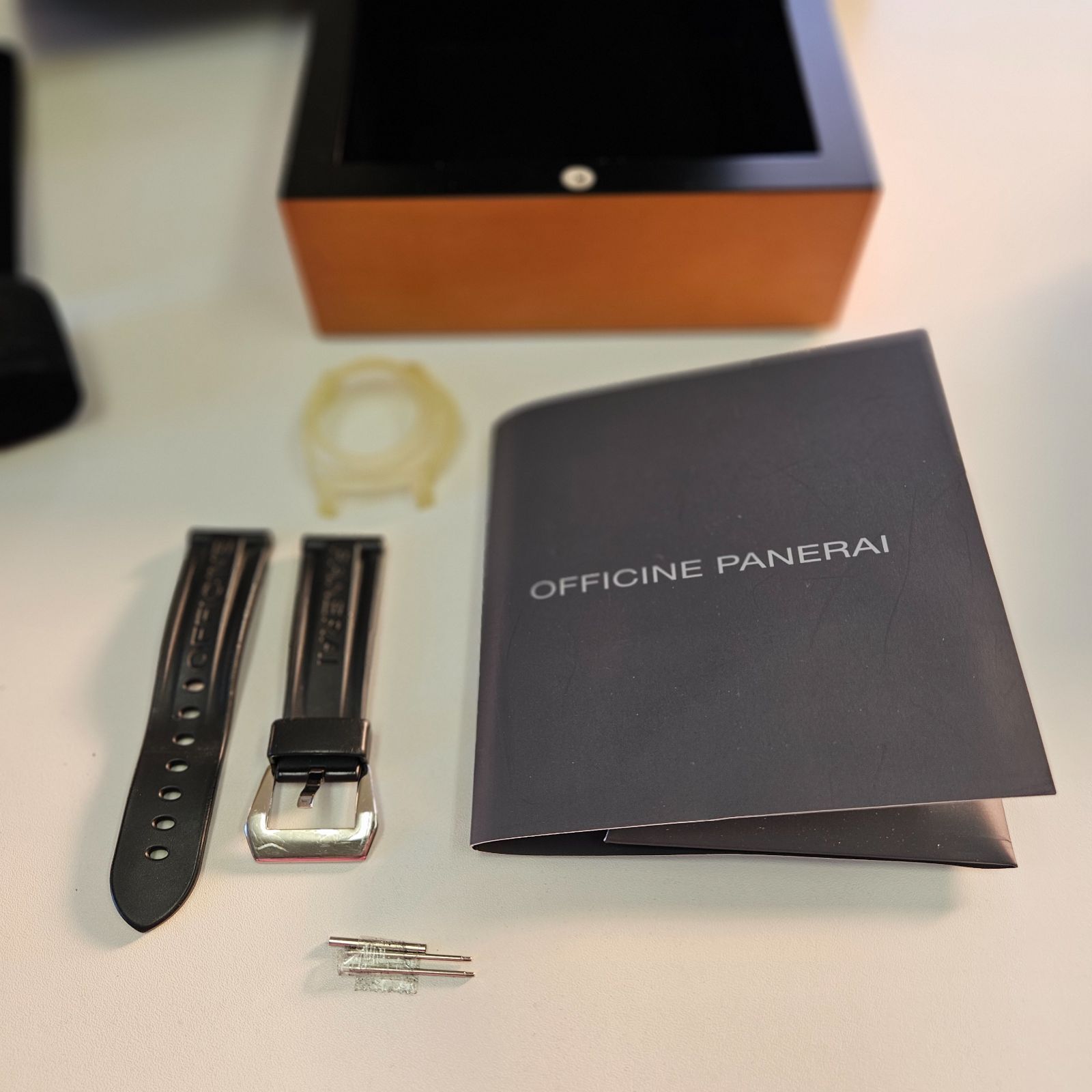 パネライの木製の箱のみ OFFICINE PANERAI 木製収納ボックス パネライ
