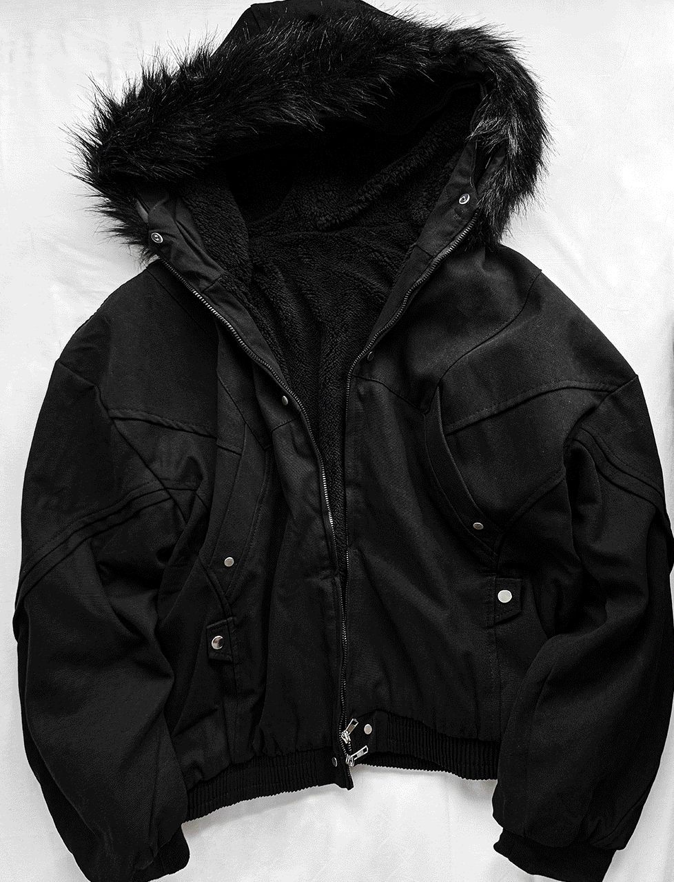 COSYHARU公式 ] Black Semi-Crop Fur Silver Winter Jumper Jacket