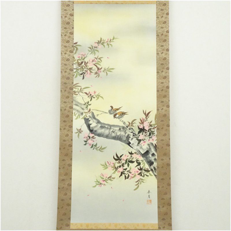 小川香月筆 桜花爛漫 肉筆絹本掛軸（紙箱） 掛け軸 床の間 書 おしゃれ