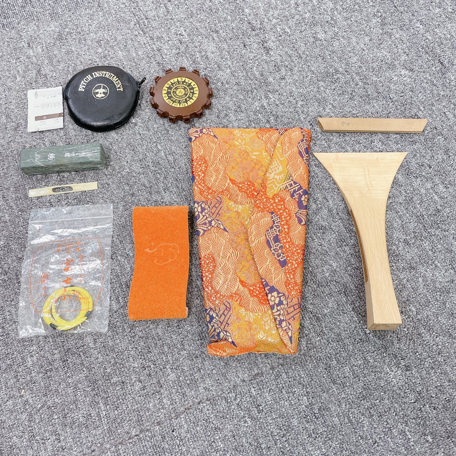 三味線 細棹 花梨 平溝 丸打胴 長唄 和楽器 - メルカリ