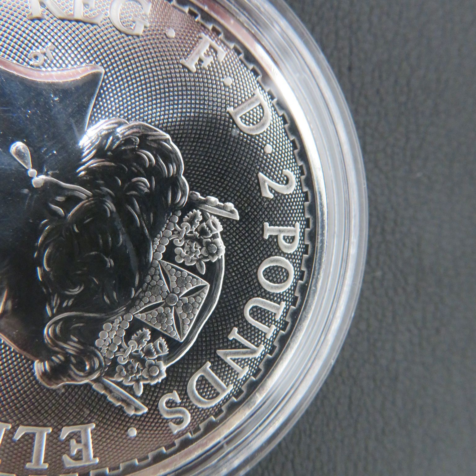 8355-9□イギリス□ブリタニア銀貨□1オンス(1oz)□2021年□999