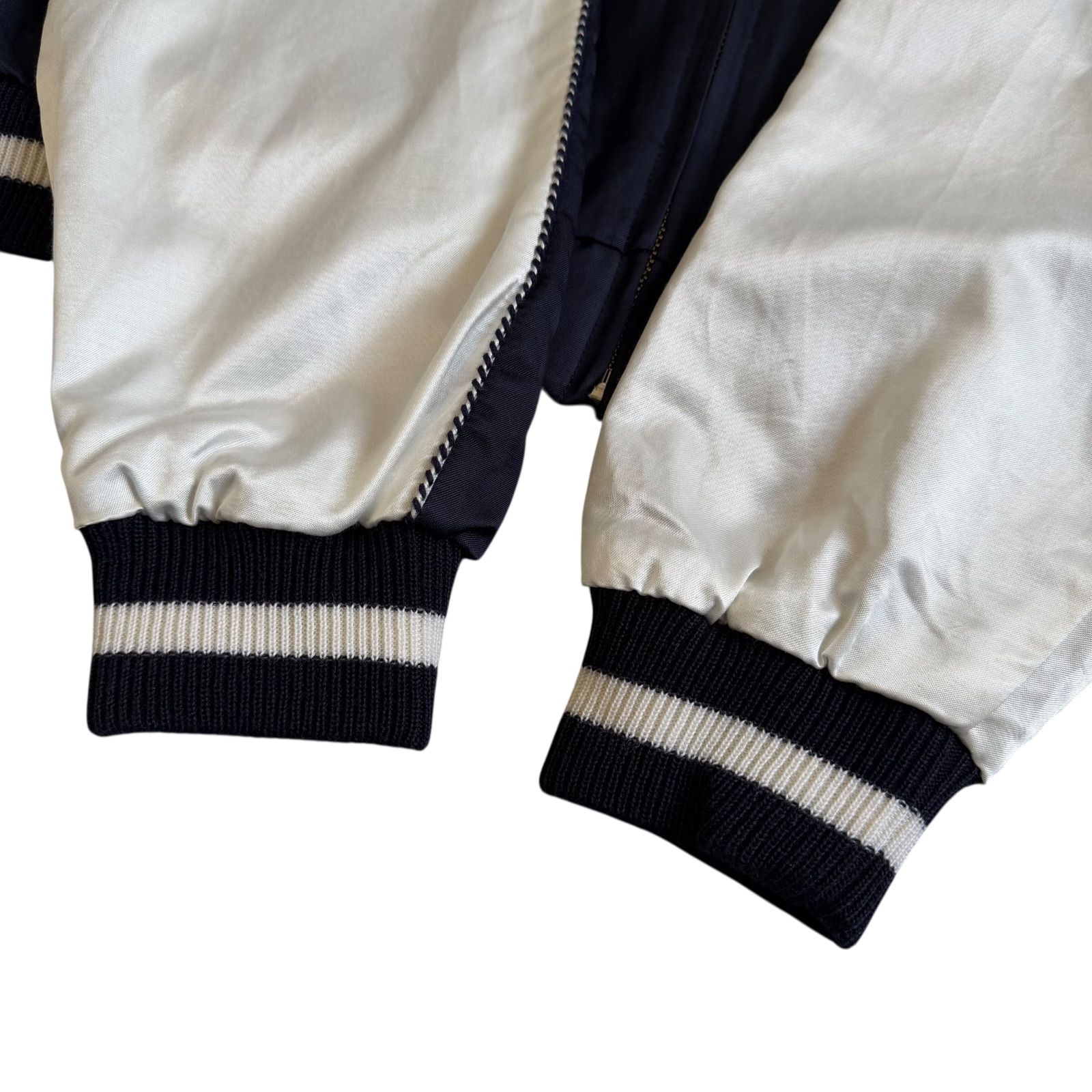 Google Play(グーグルプレイ) × BEAMS(ビームス) 30着限定抽選販売