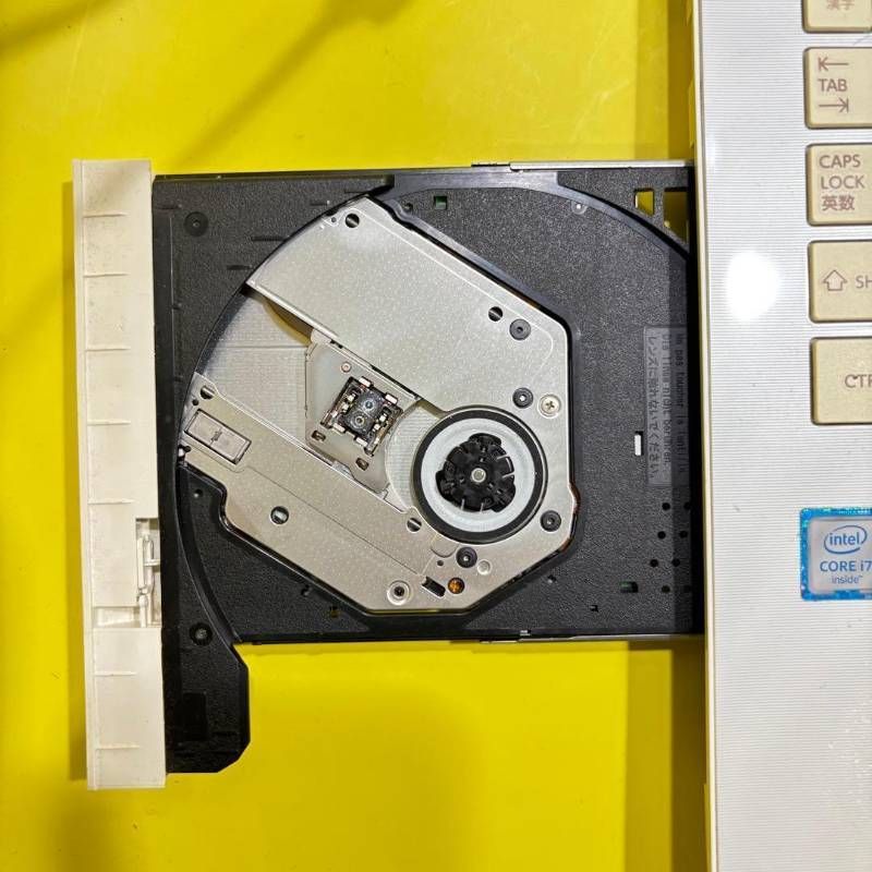 高性能6世代！Core i7】【オフィス付‼】8GB☆爆速SSD☆Windows11ノート