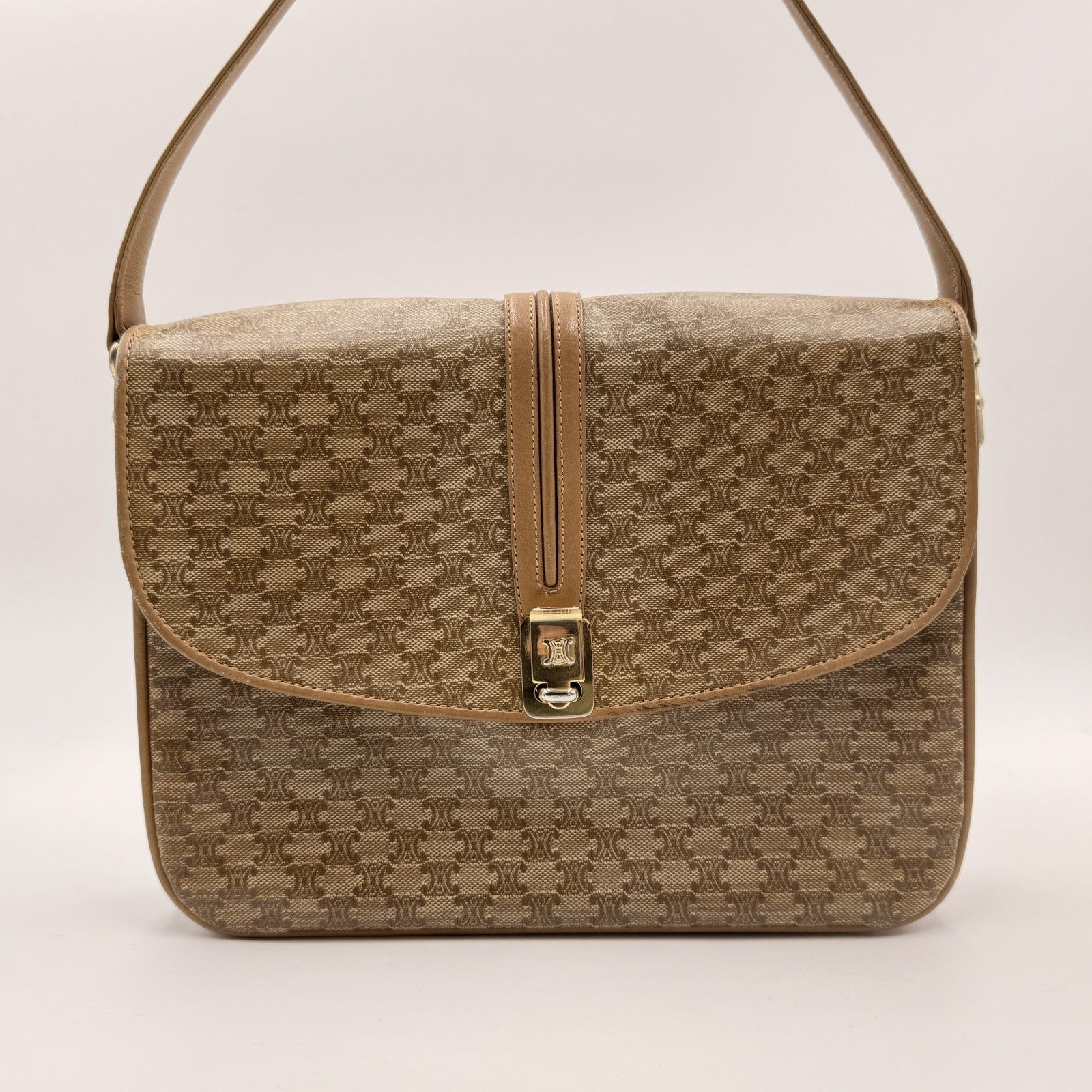 CELINE（セリーヌ）マカダム柄 ヴィンテージ ショルダーバッグ PVC