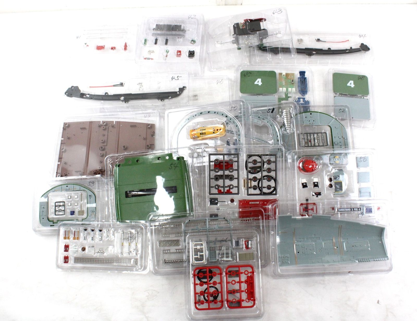 未組立 デアゴスティーニ サンダーバード2号＆救助メカ 1巻-80巻 模型