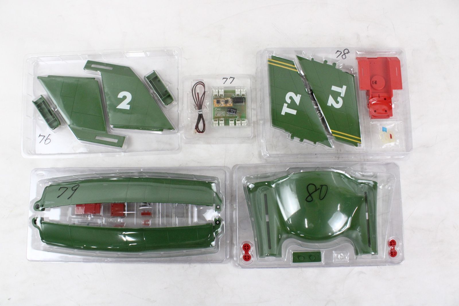 未組立 デアゴスティーニ サンダーバード2号＆救助メカ 1巻-80巻 模型