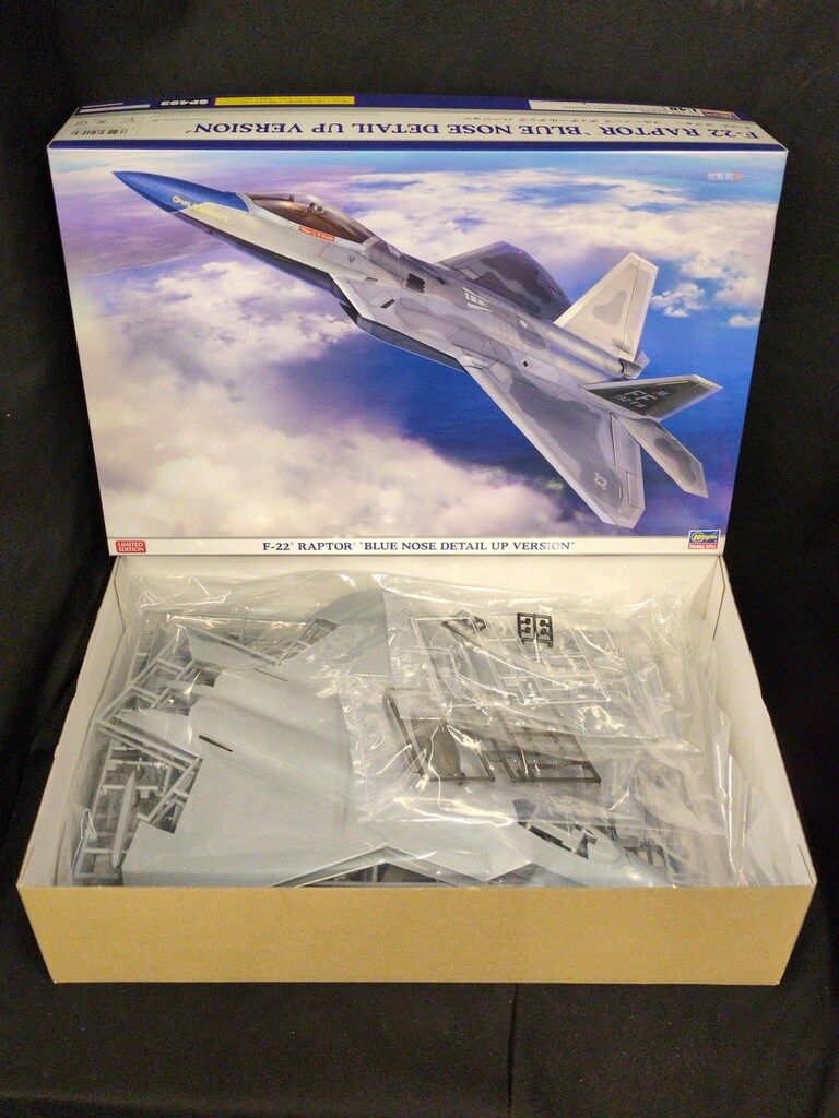 ハセガワ 1/48 F-22 ラプター `ブルーノーズ ディテールアップ