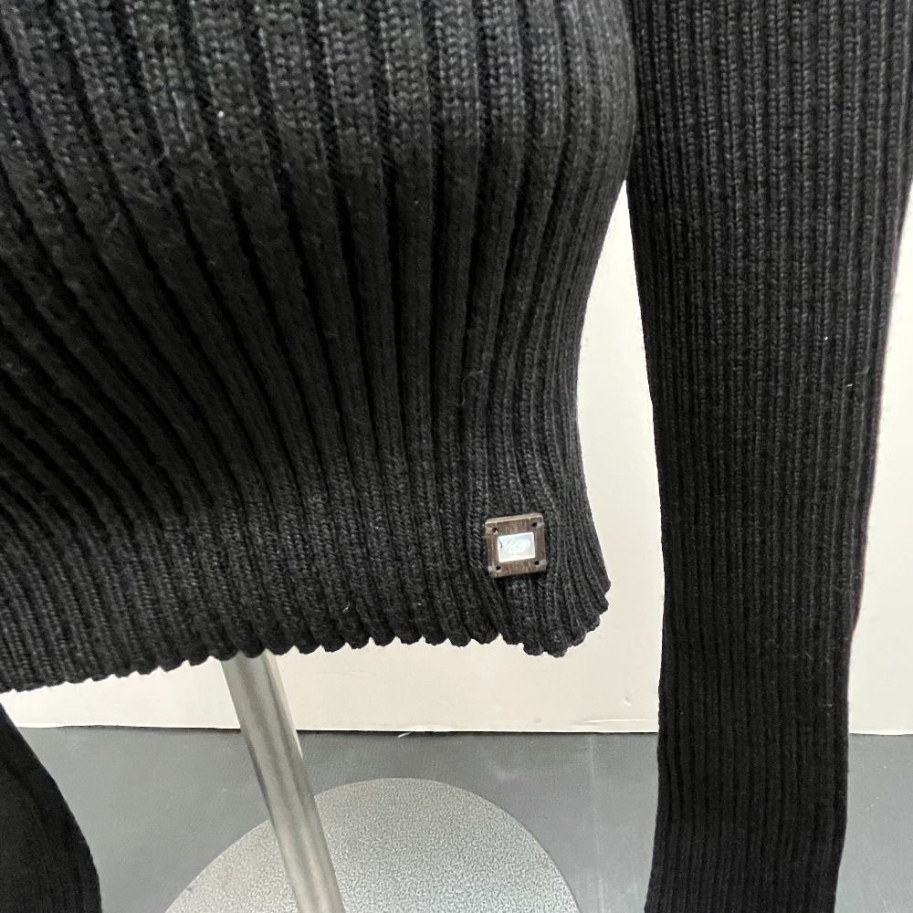 06w19367 シャネル CHANEL タートルネックセーター P18037V00975