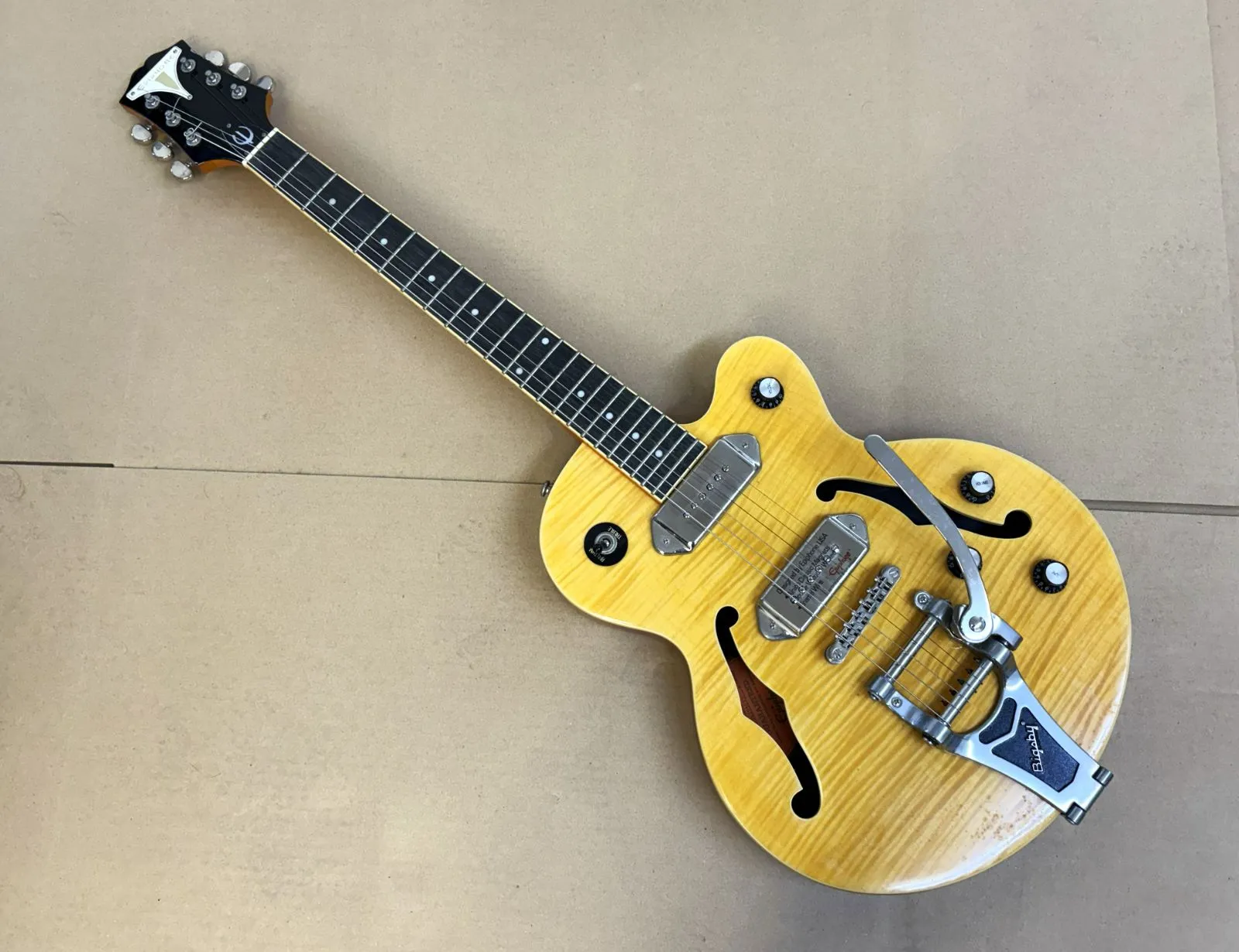 2026年最新】WILDKAT EPIPHONEの人気アイテム - メルカリ