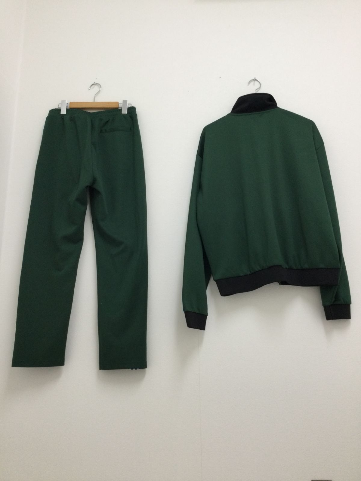 Y133[08]Y3952(ジャージ) 緑黄色社会 長屋晴子プロデュース haruyama