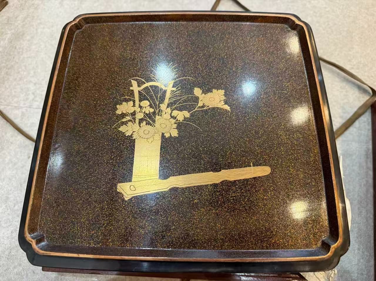 極美品】時代物 漆器 金蒔絵 沈金 蝶文風景図 文箱 硯箱 梨地 内絵