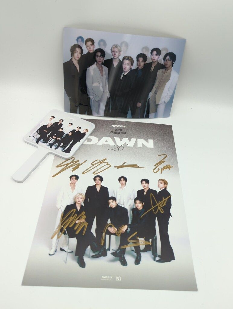 ATEEZ 2026 DAWN サイン色紙＋レンチキュラー＋ミラー - メルカリ