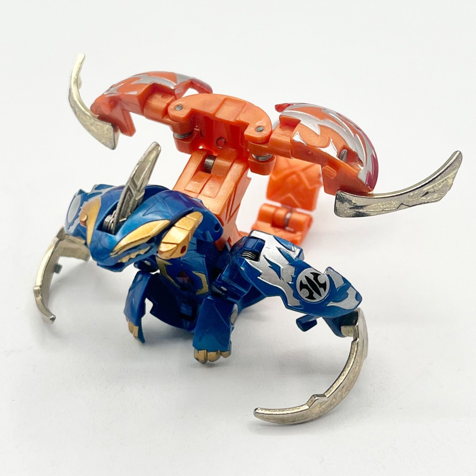 バインド爆丸🔸爆TECH🔸希少品】 轟ガリュウ / 瞬ホルス 2点まとめ売り