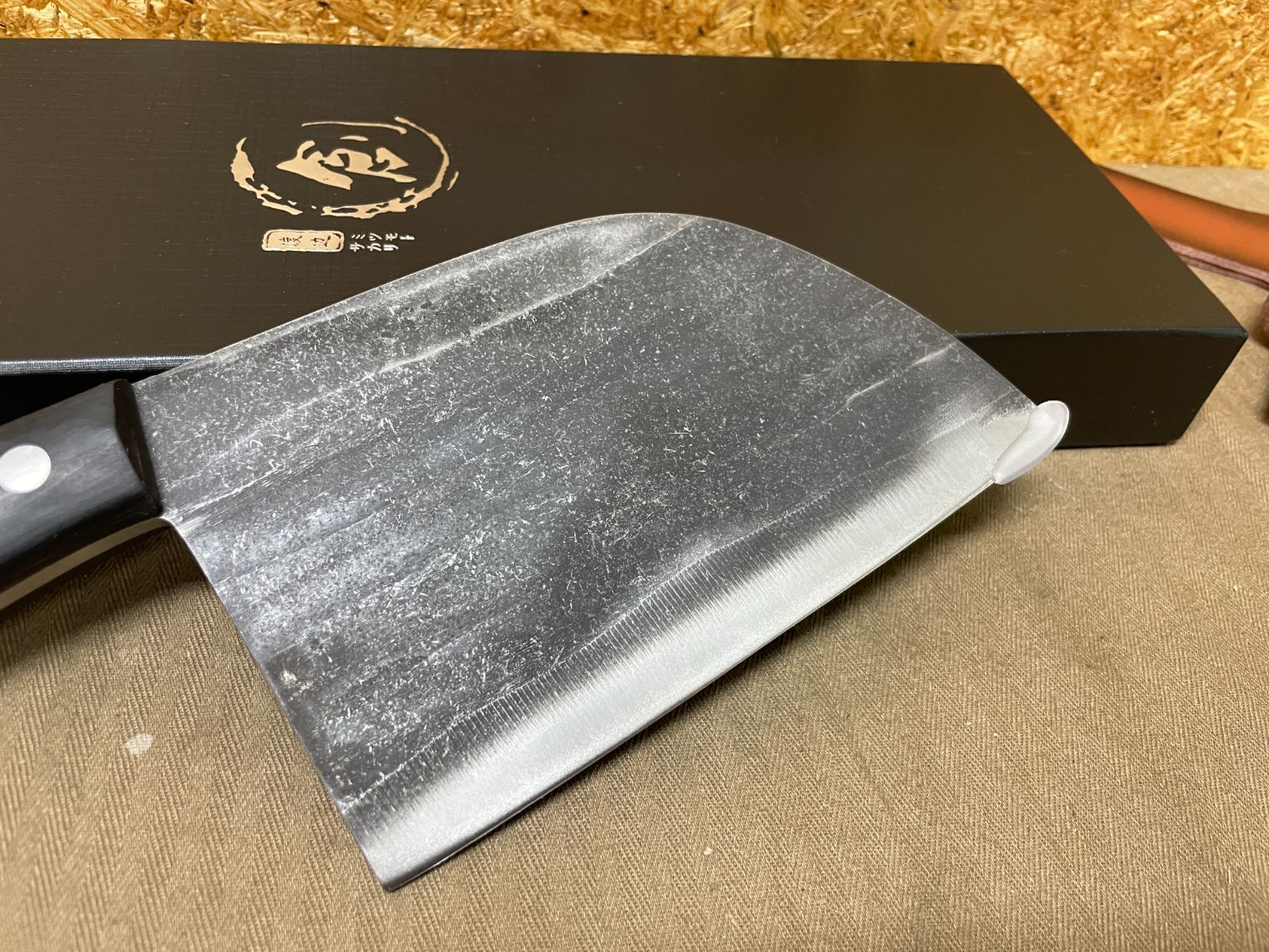 □アウトドアキッチンナイフ□鍛造□セルビア□シェフナイフ□包丁