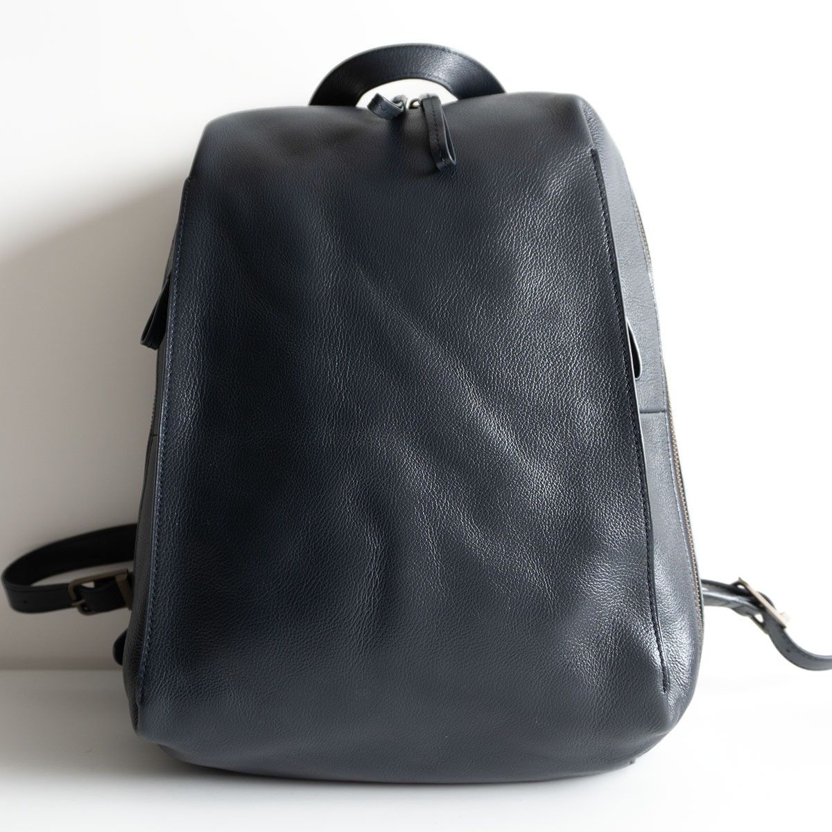 美品】MOTHERHOUSE 【カゼマトウ バックパック L】ネイビー レザー