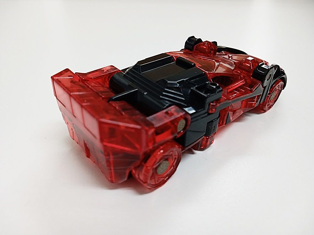 魔進戦隊キラメイジャー 「赤いスポーツカー魔進」 魔進マッカ