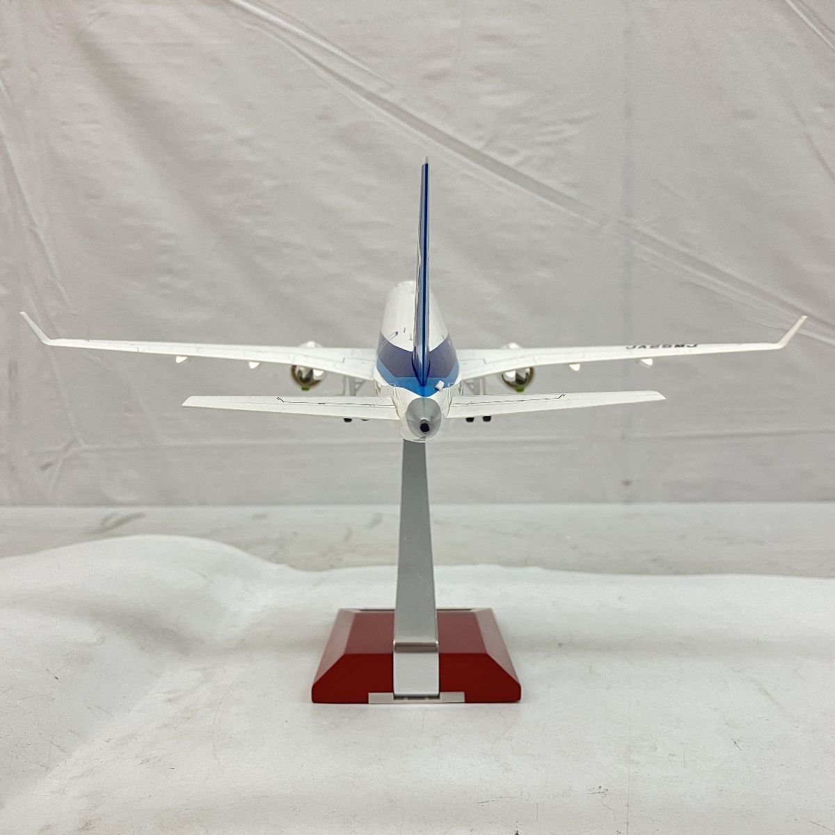 全日空商事 MRJ90 パリ エアショー 展示機 1/100 完成品 飛行機 模型