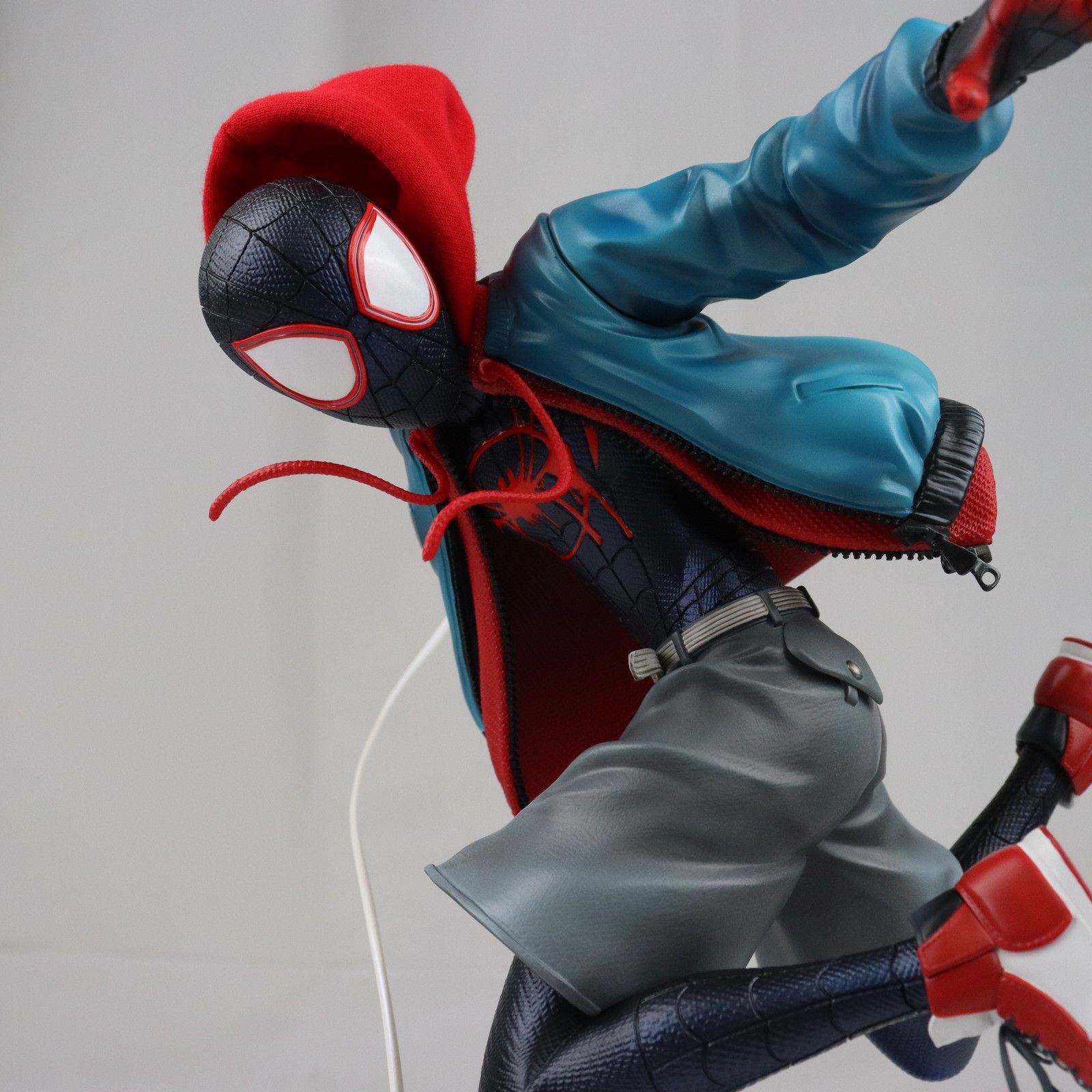 マイルス・モラレス:Awakening スパイダーマン:スパイダーバース 1/6